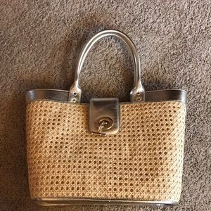 New Lilly Pulitzer Straw Tote with gold trim